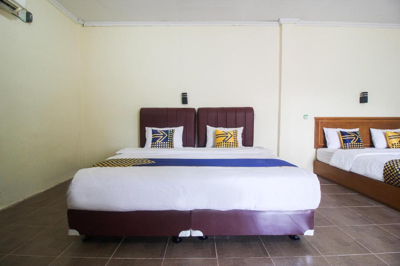 Spot On 2809 Hotel Yasmin Siak Sri Indrapura Екстериор снимка
