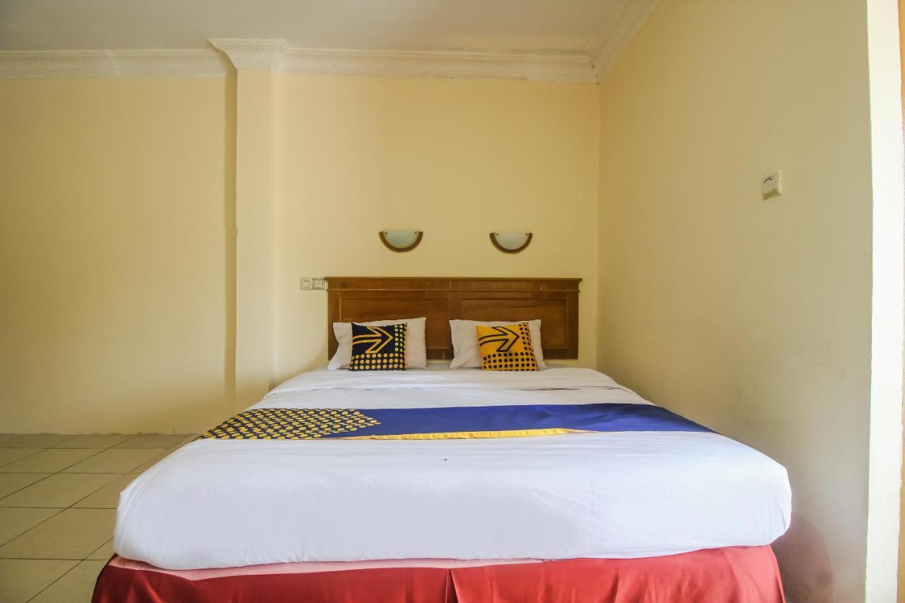 Spot On 2809 Hotel Yasmin Siak Sri Indrapura Екстериор снимка