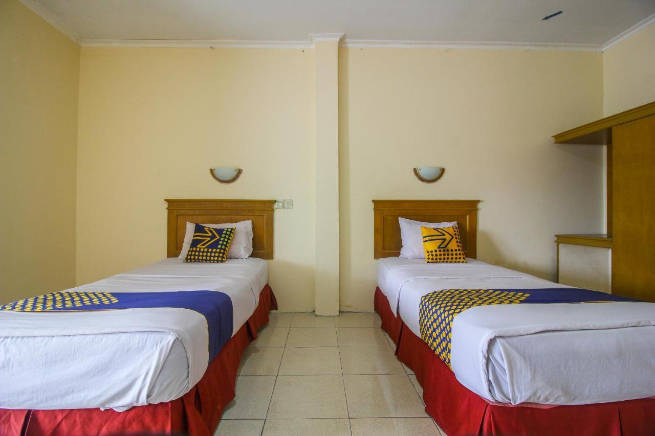 Spot On 2809 Hotel Yasmin Siak Sri Indrapura Екстериор снимка