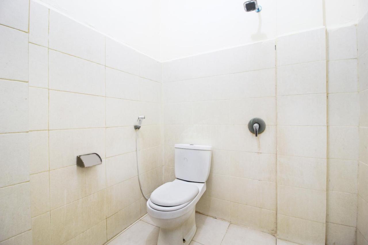 Spot On 2809 Hotel Yasmin Siak Sri Indrapura Екстериор снимка